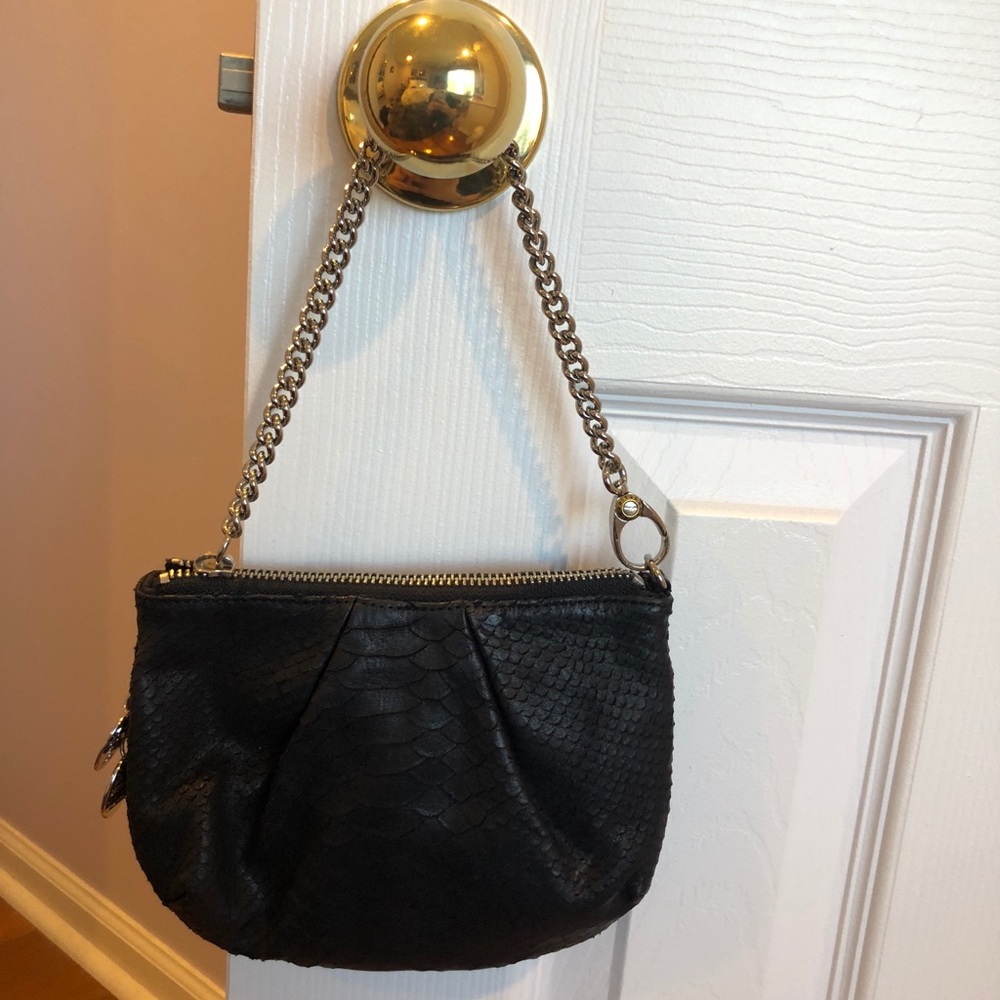 Henri Bender Black Expandomatic Suede Wristlet